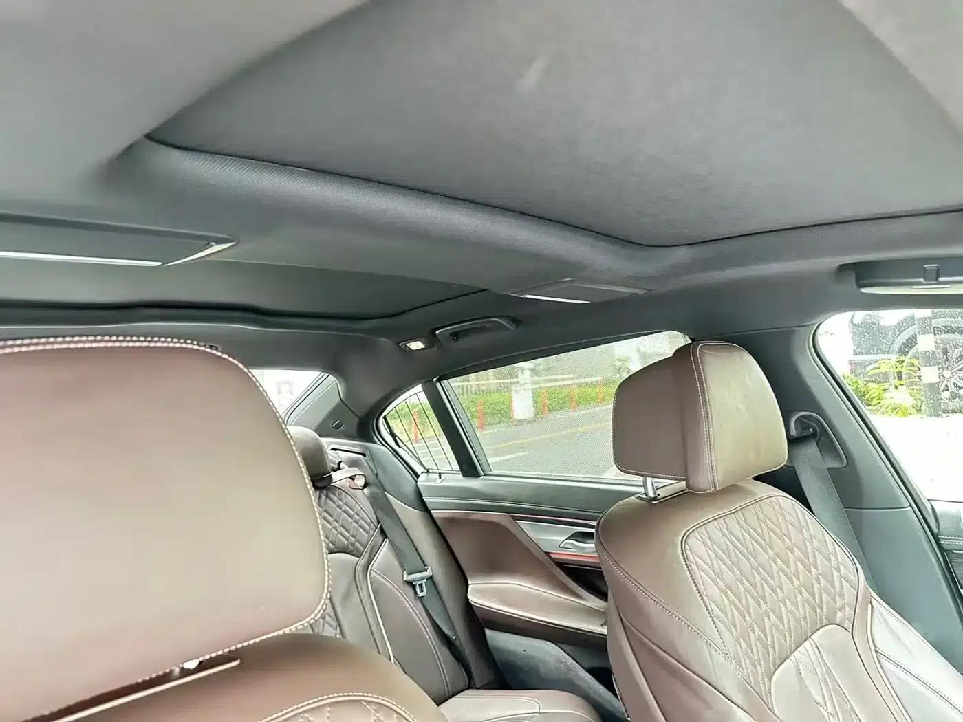 2019 BMW 7 Series Facelift 730Li M Sport Package — миниатюра 9