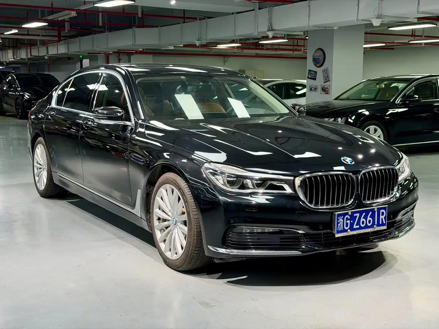 2016 BMW 7 Series 740Li Leading Edition — миниатюра 3