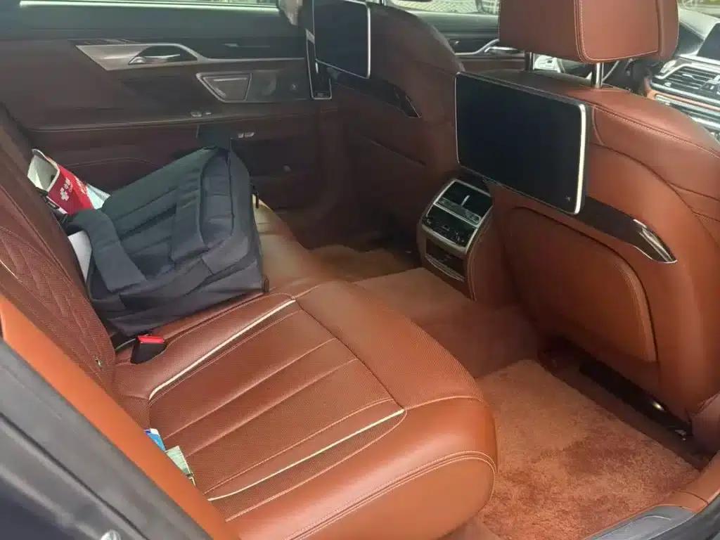 2018 BMW 7 Series 740Li xDrive Luxury Package — миниатюра 4