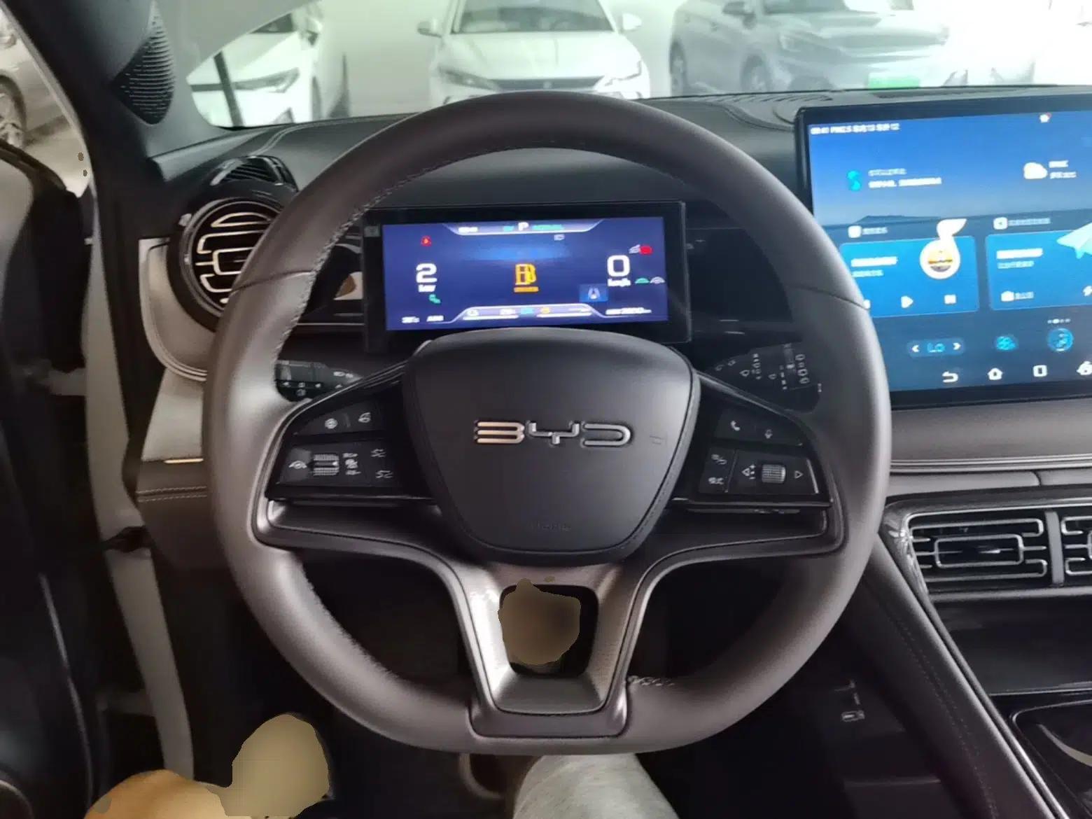 BYD Frigate 07 2023 DM-i 100KM Prestige Model — миниатюра 18