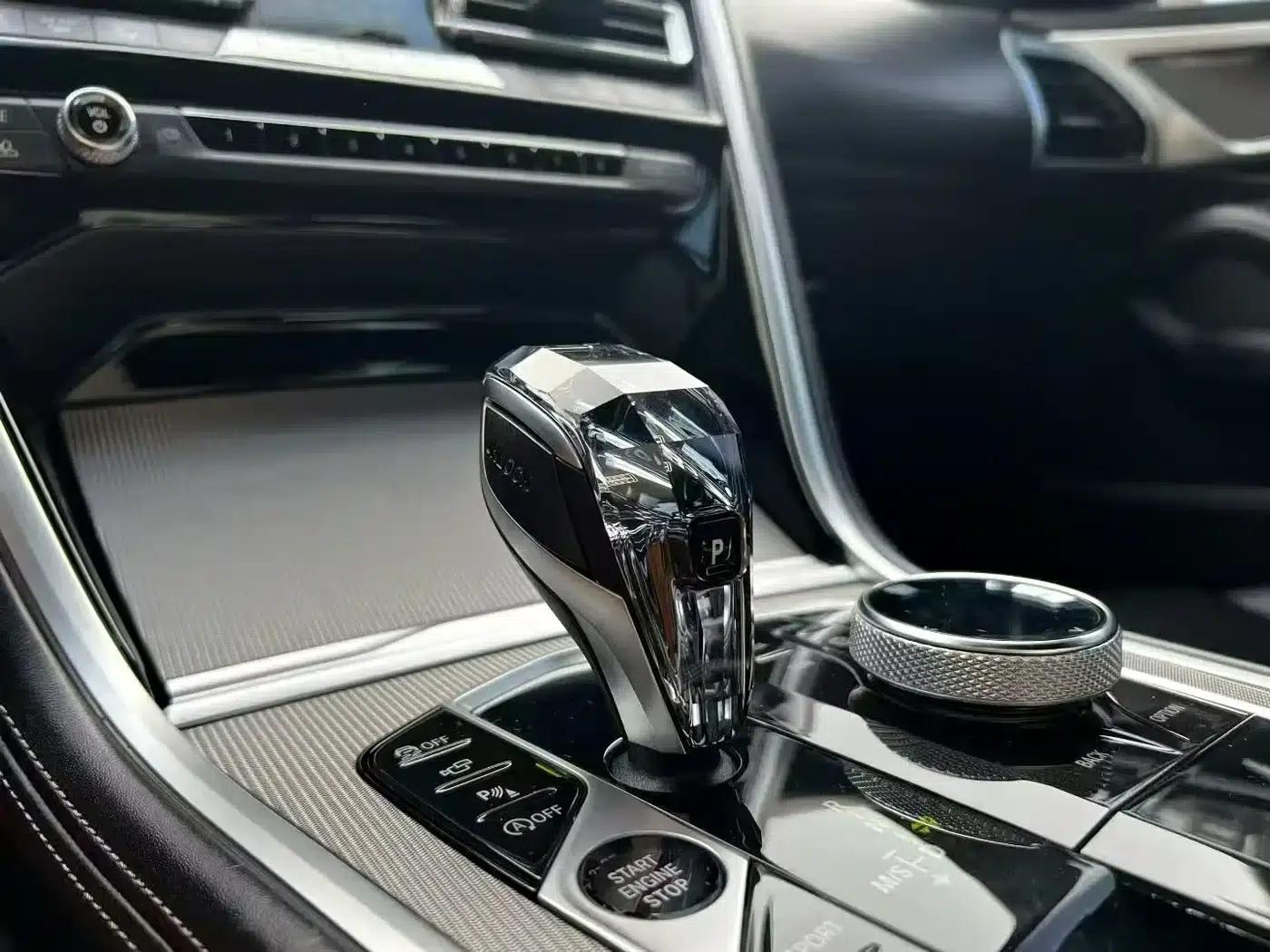 2019 BMW 8 Series 840i Coupe M Sport Package — миниатюра 5