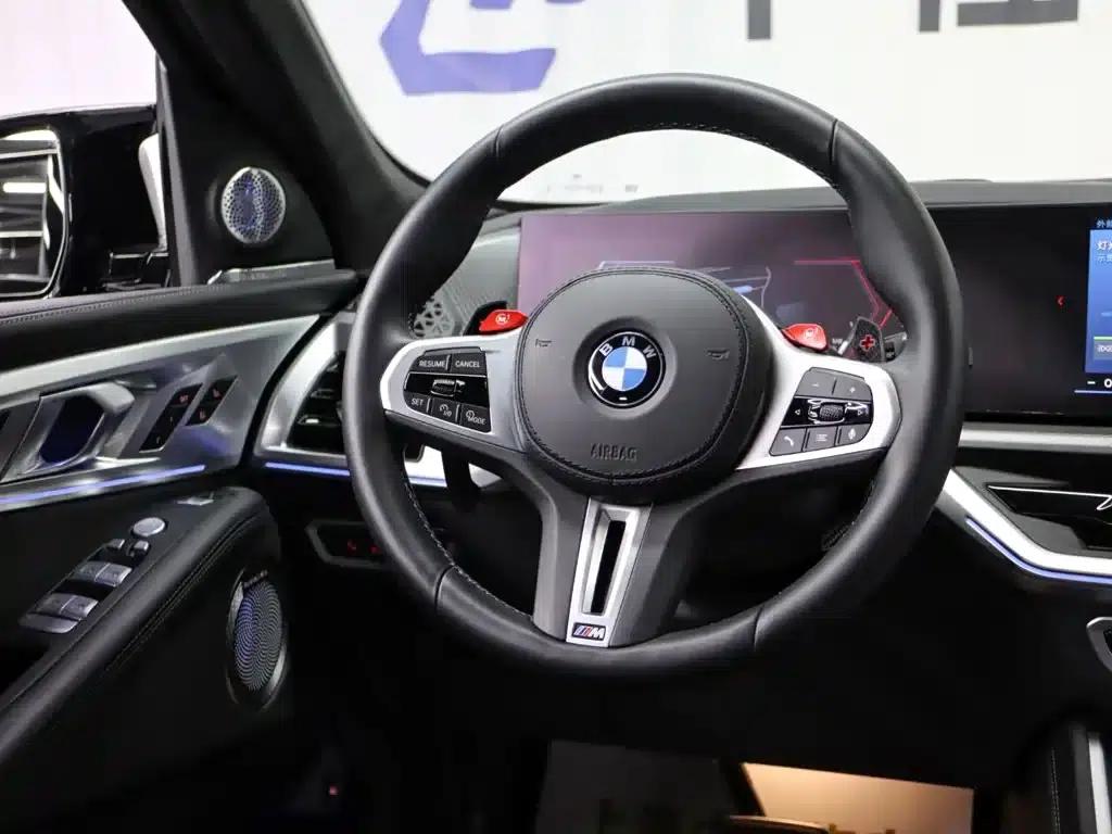 BMW XM 2023 50e — миниатюра 16