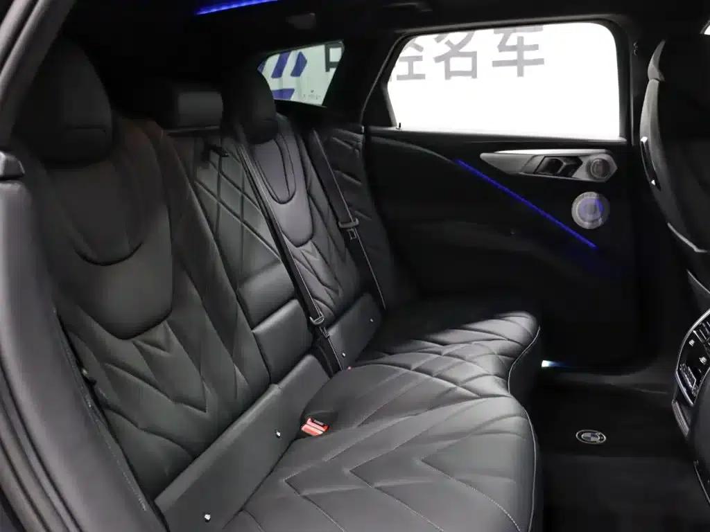 BMW XM 2023 50e — миниатюра 29