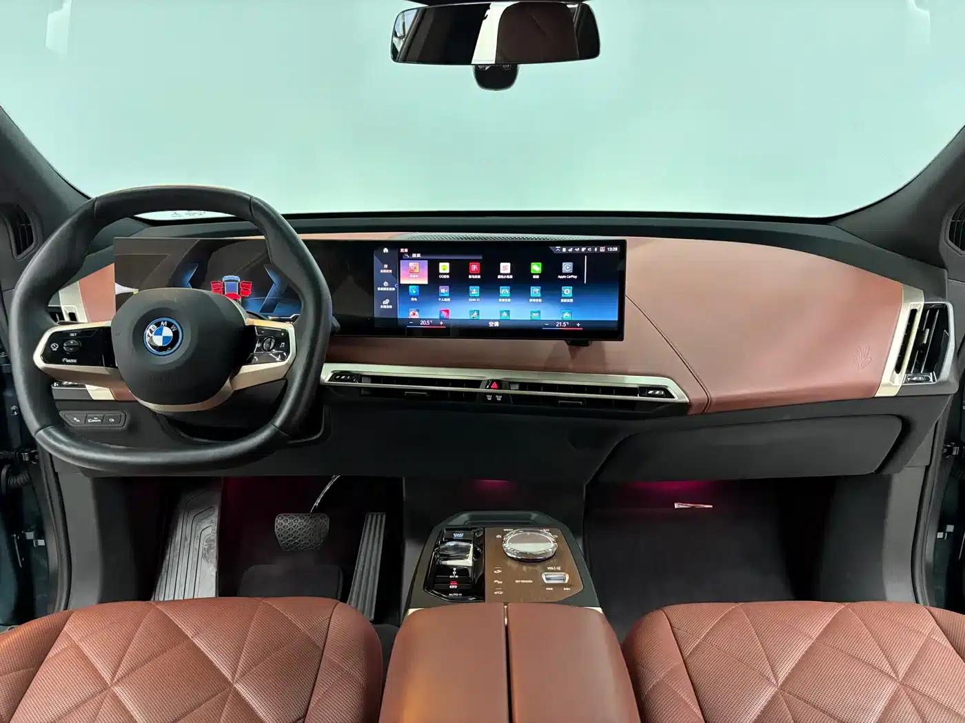 BMW iX M60 2022 M60 — миниатюра 8