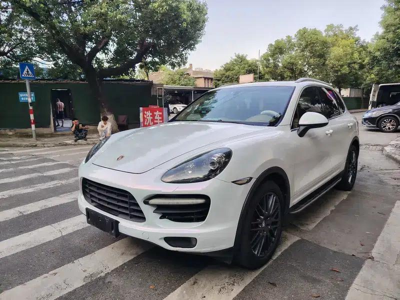 Cayenne 2011 Cayenne 3.0T — миниатюра 1