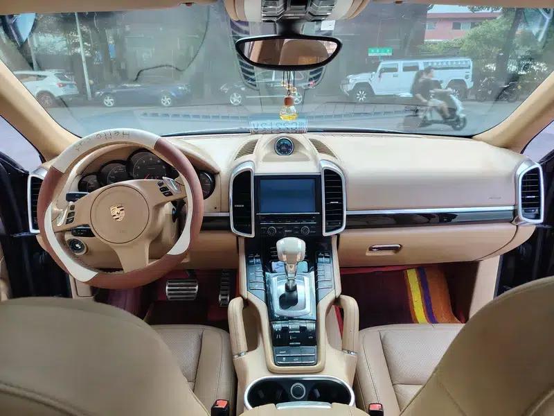 Cayenne 2011 Cayenne 3.0T — миниатюра 10