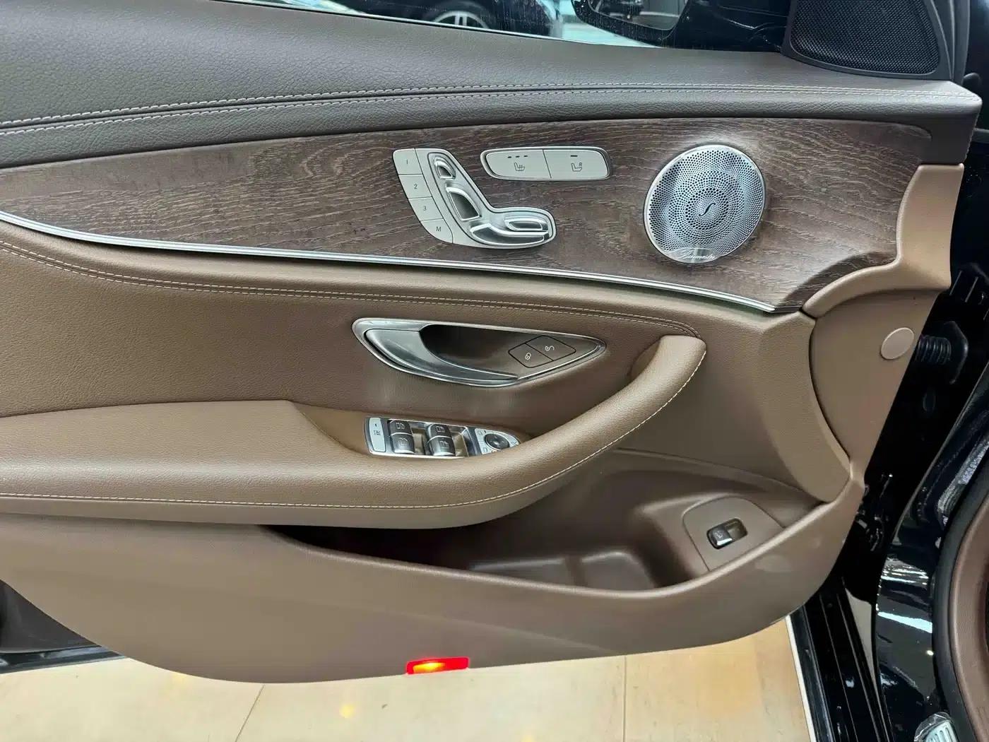 2021 Mercedes-Benz E-Class E 300 L Luxury — миниатюра 5
