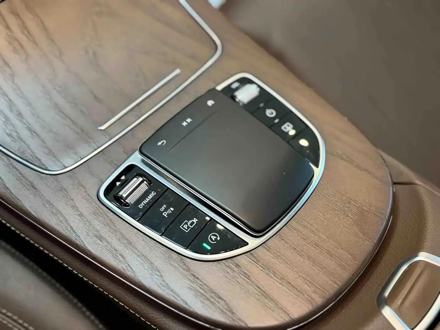 2021 Mercedes-Benz E-Class E 300 L Luxury — миниатюра 10