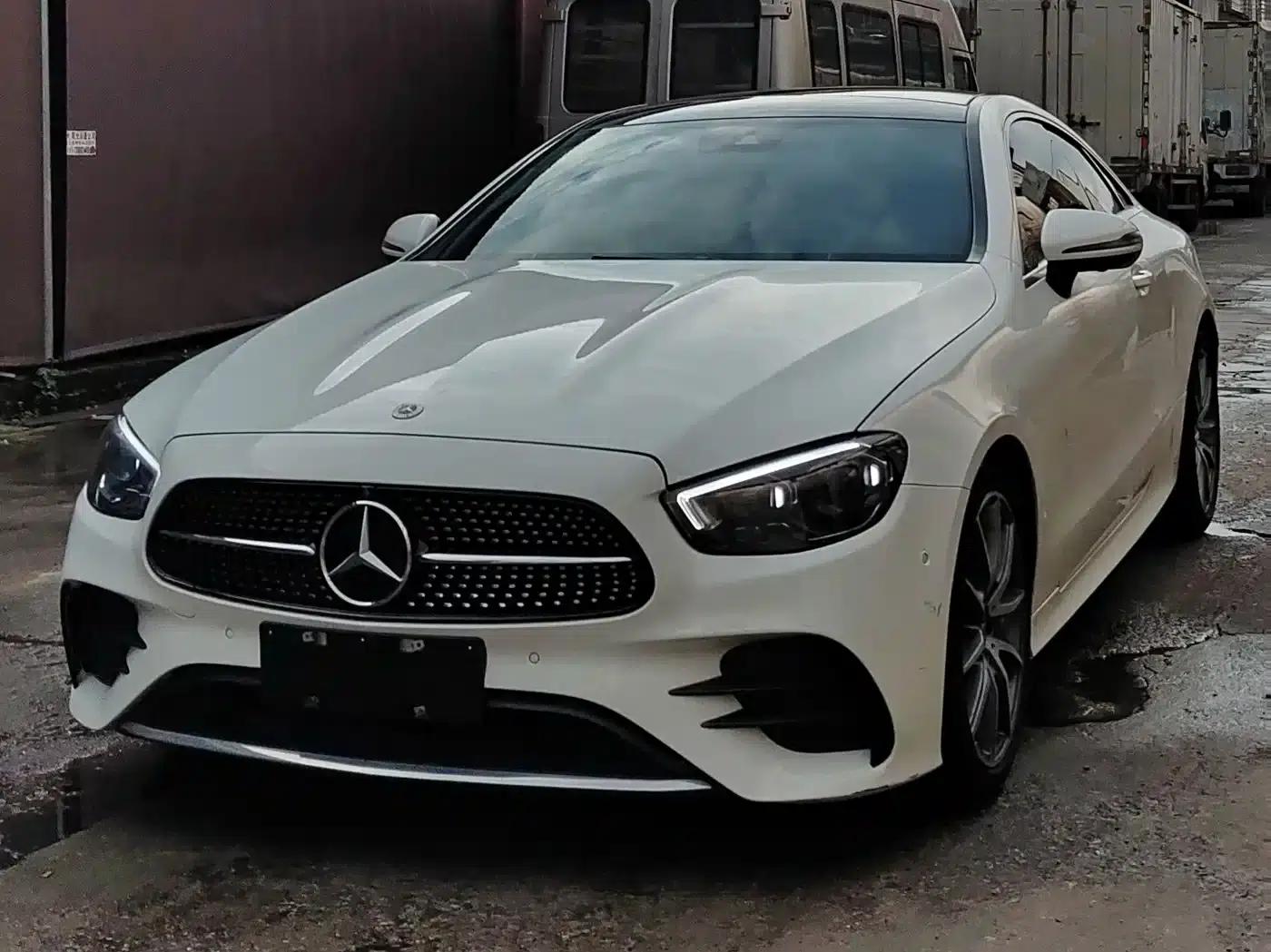 Imported Mercedes-Benz E-Class 2021 Facelift E 300 Coupe — миниатюра 1