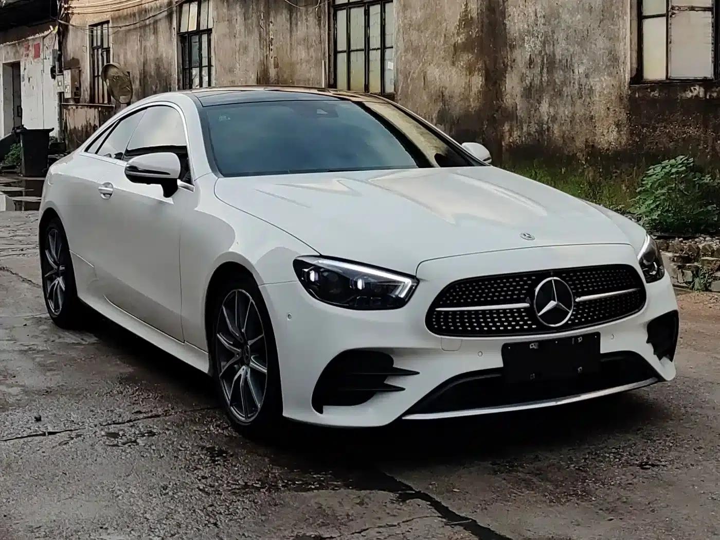 Imported Mercedes-Benz E-Class 2021 Facelift E 300 Coupe — миниатюра 3