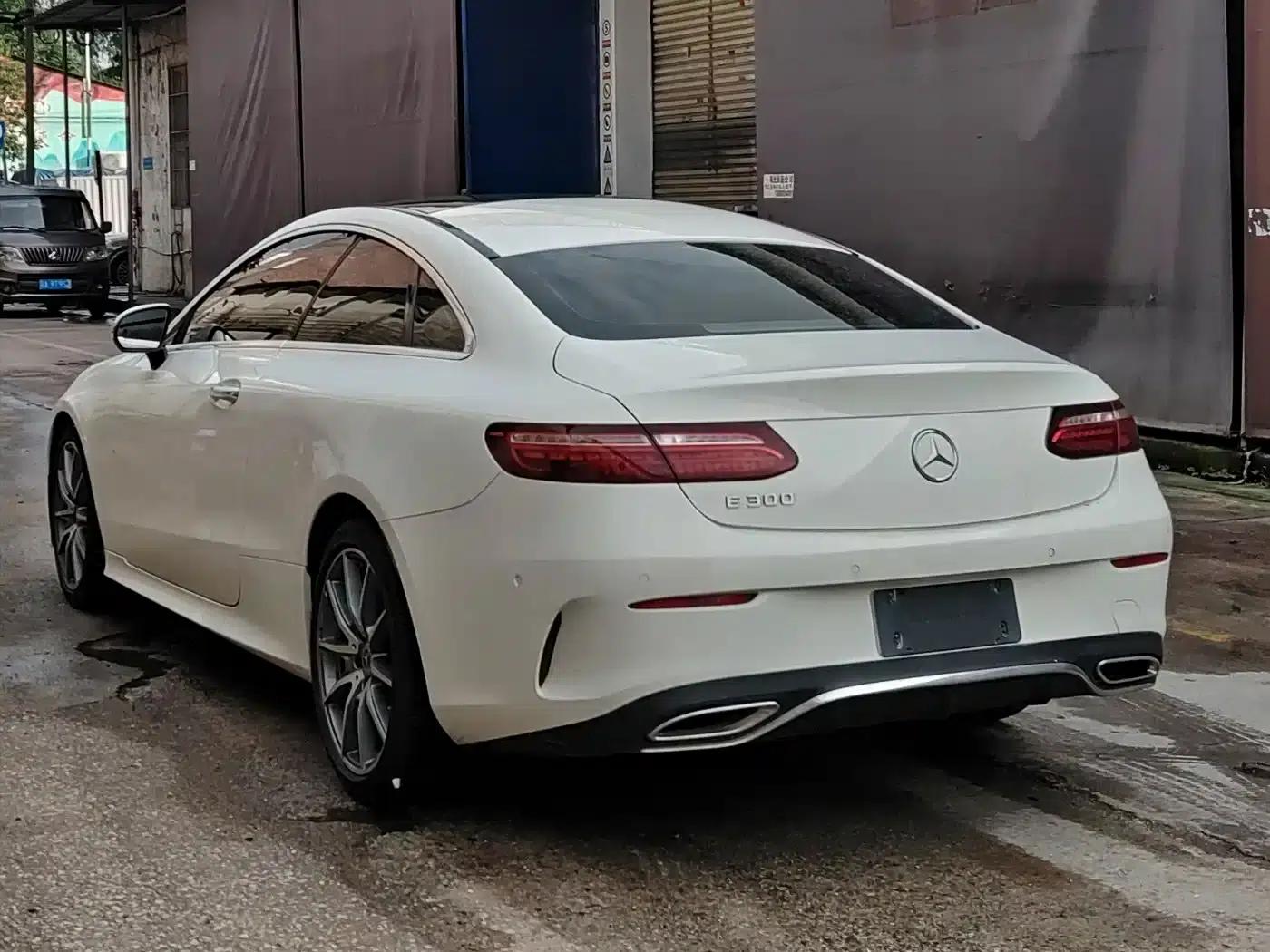 Imported Mercedes-Benz E-Class 2021 Facelift E 300 Coupe — миниатюра 5