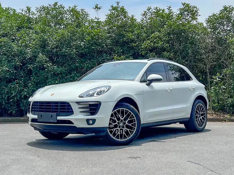 2017 Macan 2.0T — миниатюра 1