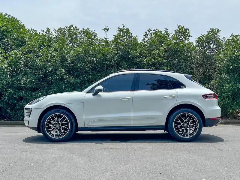 2017 Macan 2.0T — миниатюра 4