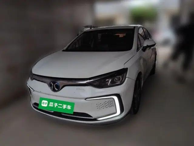 BAIC Beijing EU5 2018 R500 Smart Wind Edition