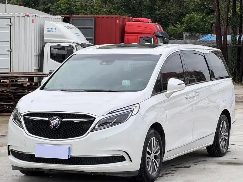Buick GL8 2018 ES 28T Flagship Edition (China VI Emission Standard) — миниатюра 1