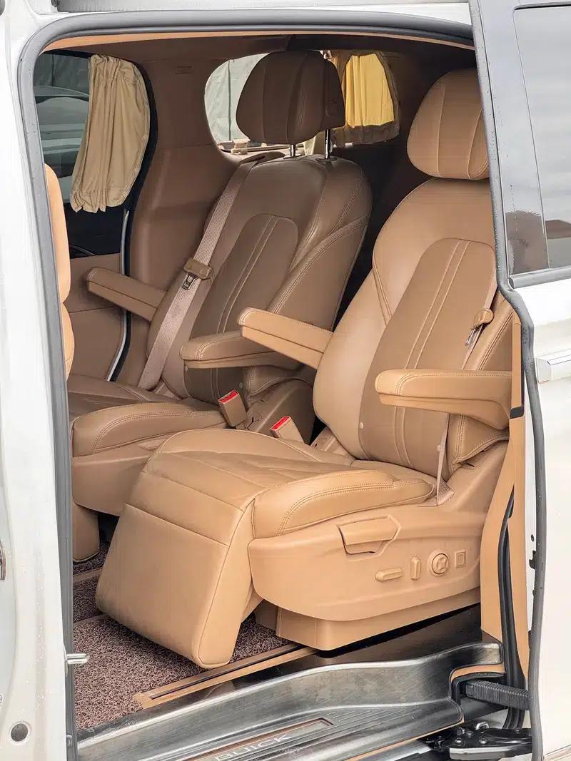 Buick GL8 2018 ES 28T Flagship Edition (China VI Emission Standard) — миниатюра 6