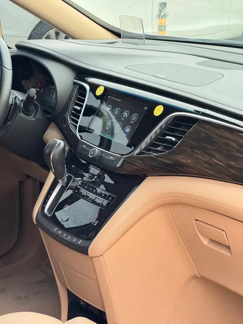 Buick GL8 2018 ES 28T Flagship Edition (China VI Emission Standard) — миниатюра 7