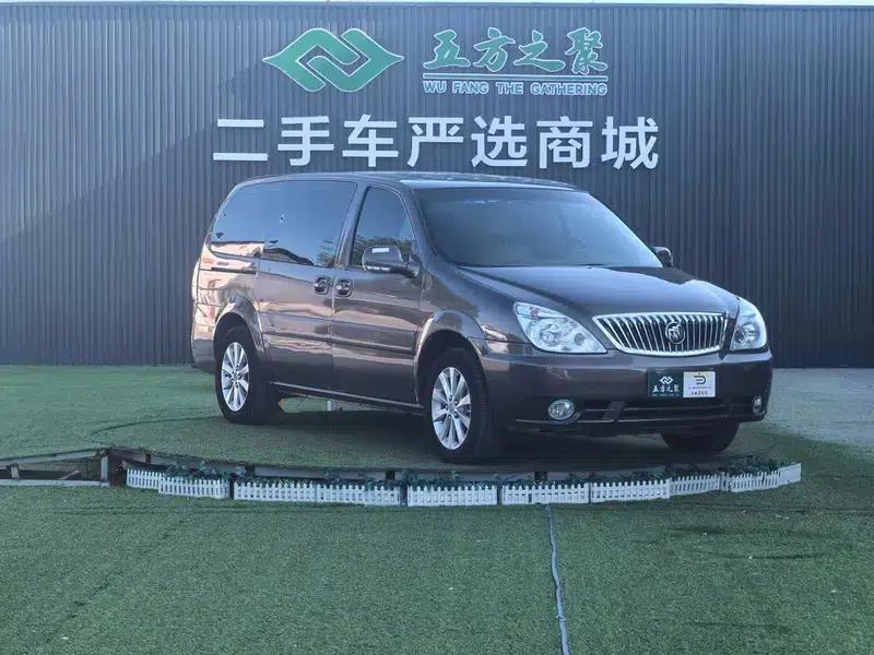 Buick GL8 2014 2.4L Classic Edition — миниатюра 3
