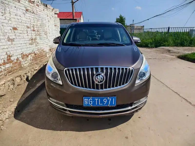 Buick GL8 2014 3.0L XT Luxury Business Flagship Edition — миниатюра 2