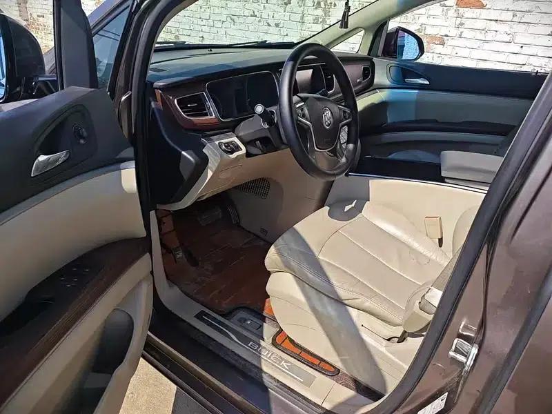 Buick GL8 2014 3.0L XT Luxury Business Flagship Edition — миниатюра 8