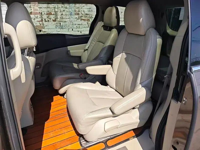 Buick GL8 2014 3.0L XT Luxury Business Flagship Edition — миниатюра 9