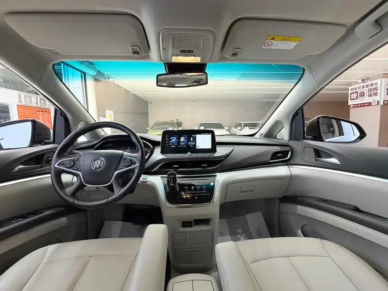 Buick GL8 2021 Land Business Class 652T Smart Premium Edition — миниатюра 11
