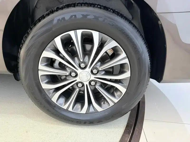 Buick GL8 2021 Land Business Class 652T Smart Premium Edition — миниатюра 8