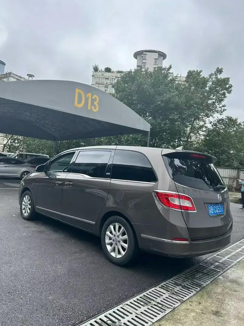 Buick GL8 2013 3.0L GT Luxury Business Edition — миниатюра 4
