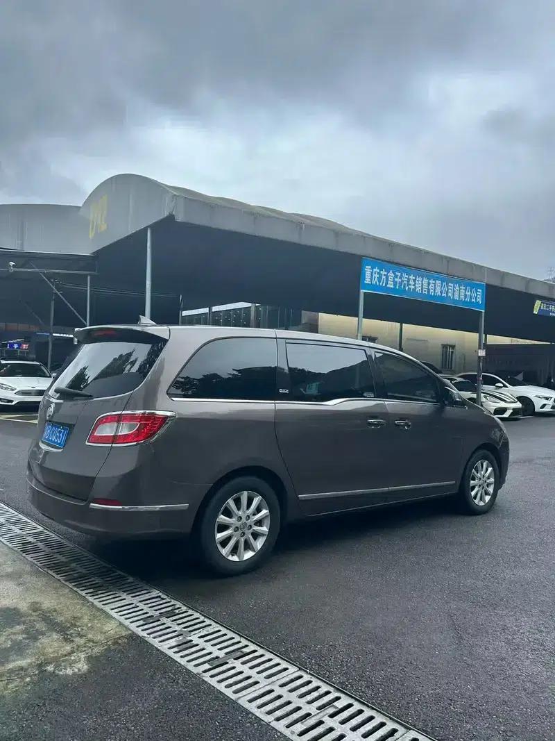 Buick GL8 2013 3.0L GT Luxury Business Edition — миниатюра 5