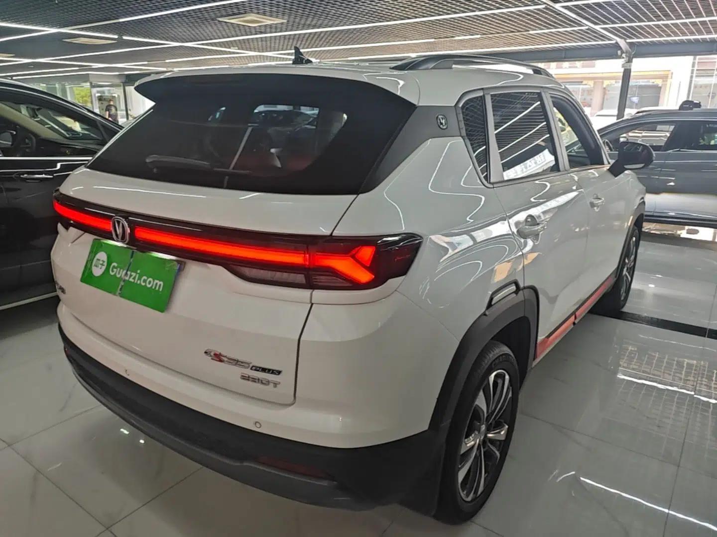 CHANGAN CS35PLUS 2023 Enjoy Edition 1.4T DCT Luxury Model — миниатюра 6