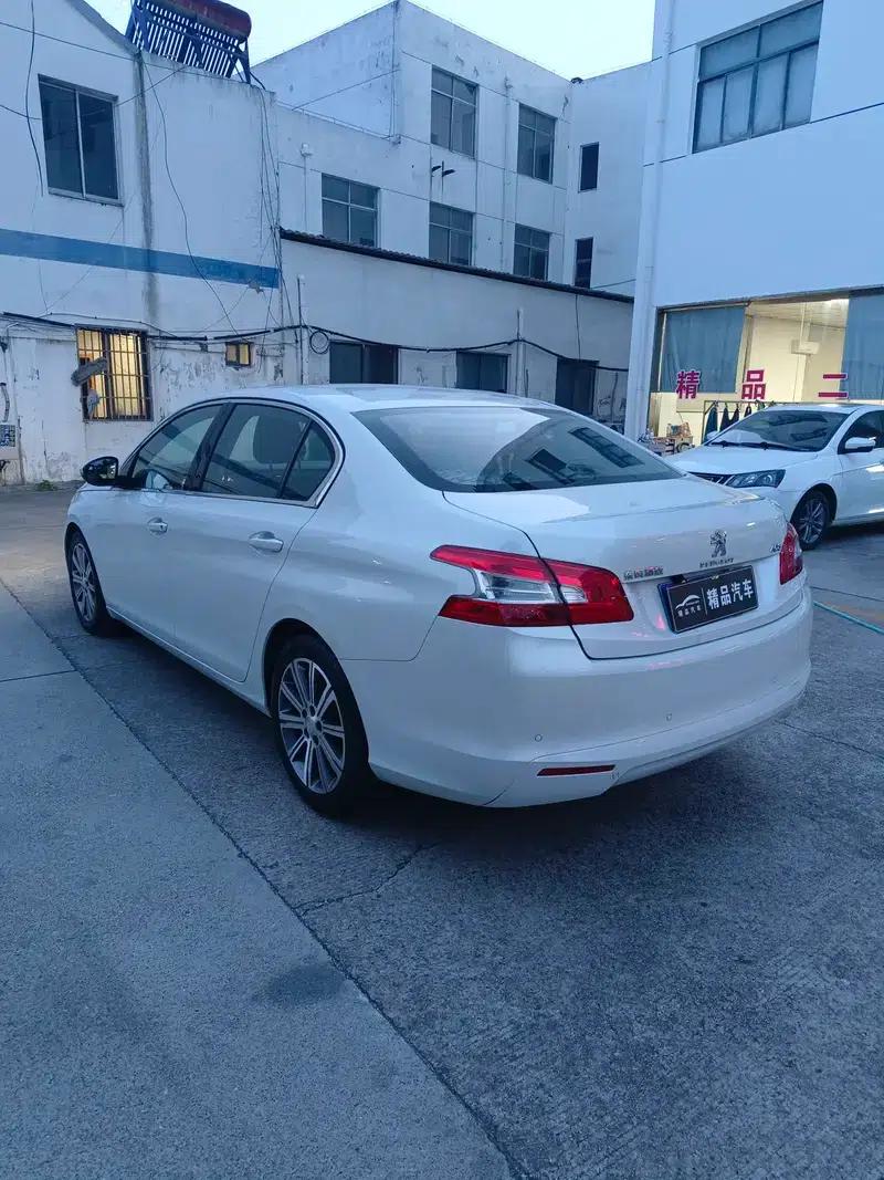 Peugeot 408 2014 1.8L Automatic Leading Edition — миниатюра 4