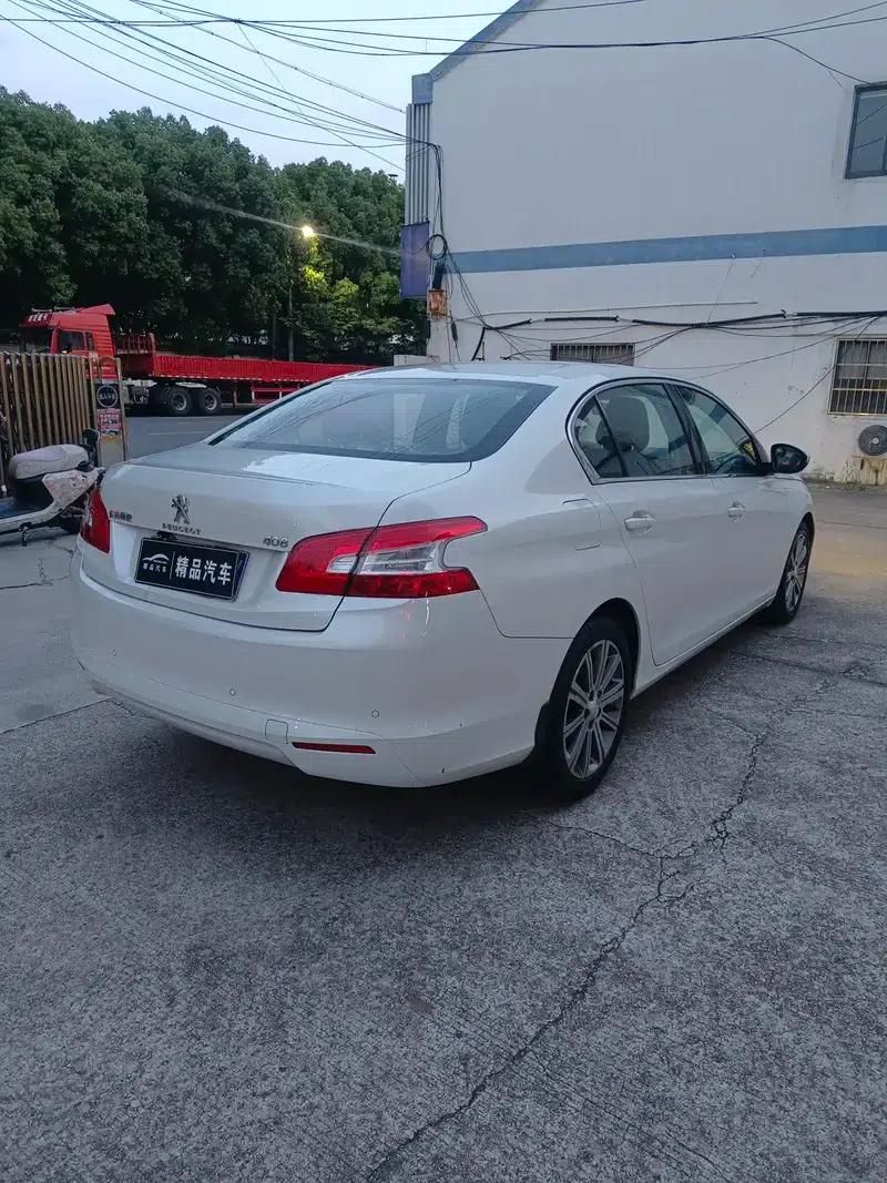 Peugeot 408 2014 1.8L Automatic Leading Edition — миниатюра 6