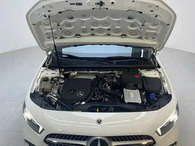 Mercedes-Benz A-Class 2022 Facelift A 200 L Sport Sedan Dynamic Edition — миниатюра 15