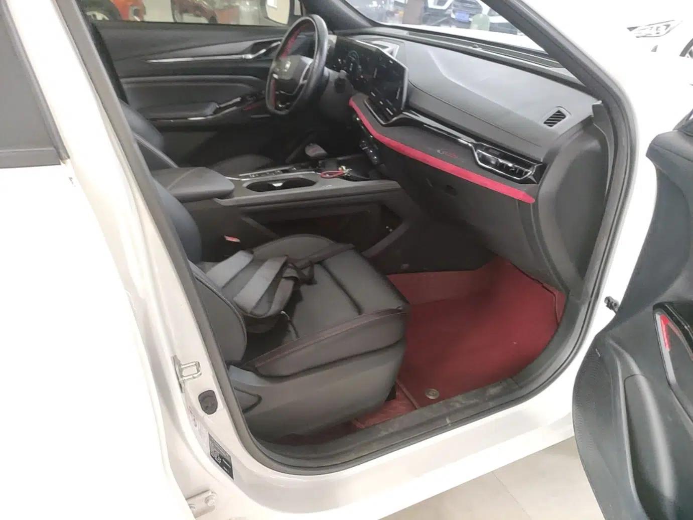 CHANGAN X5 PLUS 2025 1.5T DCT Pioneer Edition — миниатюра 19