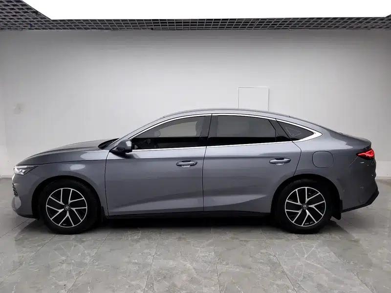 Qin L DM 2024 DM-i 80KM Super Edition — миниатюра 4