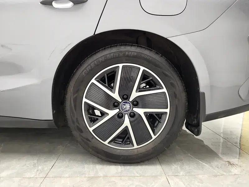 Qin L DM 2024 DM-i 80KM Super Edition — миниатюра 9