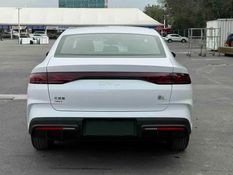 Qin L DM 2026 DM-i 128KM Progressive Edition — миниатюра 5
