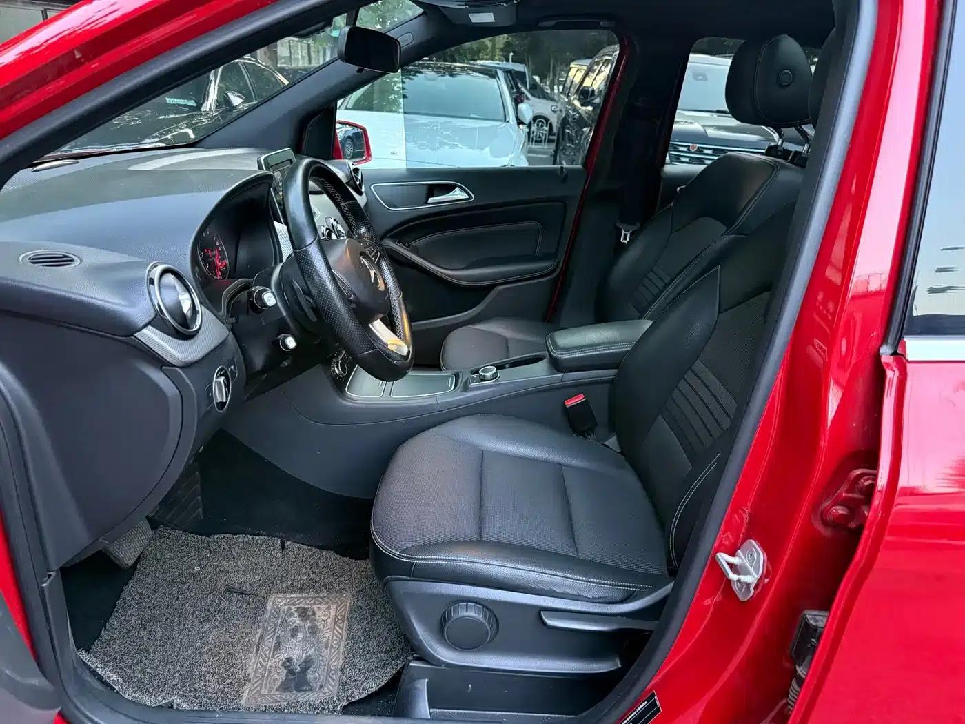2015 Mercedes-Benz B-Class B 200 Dynamic — миниатюра 8