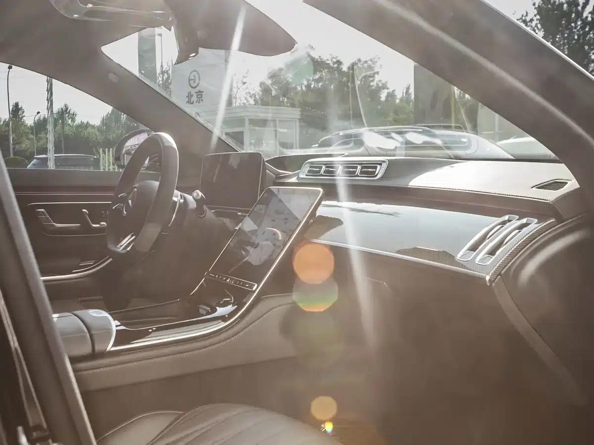 Mercedes-Benz S-Class AMG PHEV 2025 AMG S 63 L E Performance — миниатюра 7