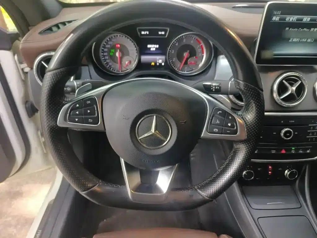 Imported Mercedes-Benz CLA 2016 CLA 260 4MATIC — миниатюра 3