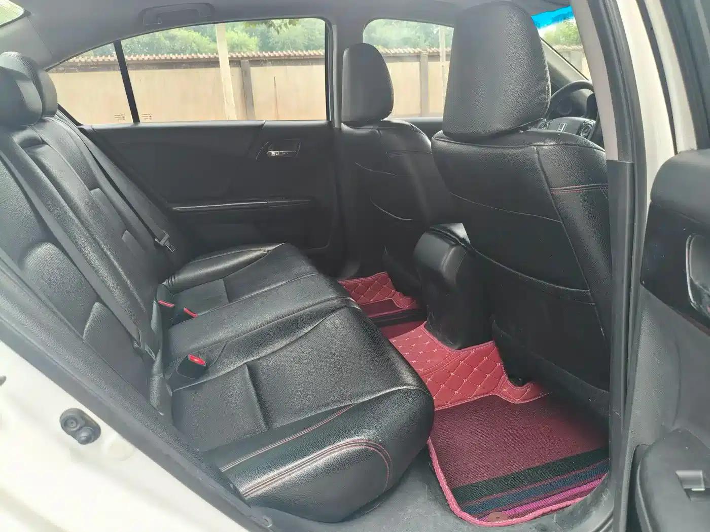 2016 Honda Accord 2.0L Comfort Edition — миниатюра 7