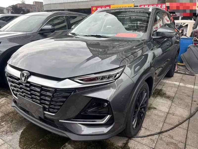 Changan CS75 2026 PRO 1.5T DCT Premium Edition 7-seater — миниатюра 1
