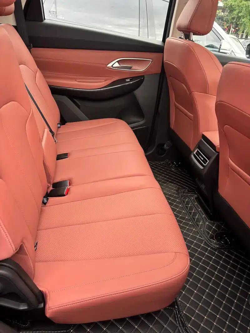 Changan CS75 2026 PRO 1.5T DCT Premium Edition 7-seater — миниатюра 9