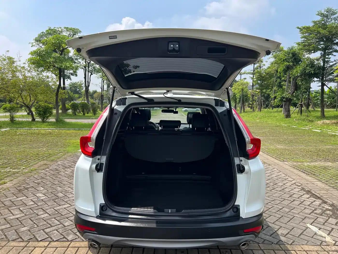 Honda CR-V 2019 Radiant Edition Plus 240TURBO CVT 2WD Fashion Edition (China VI Emission Standard) — миниатюра 11