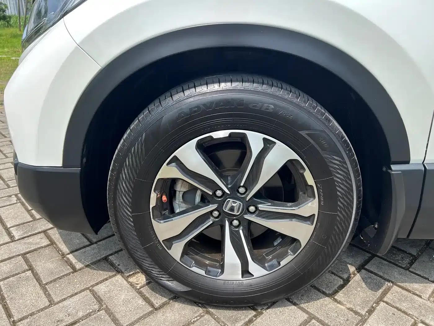 Honda CR-V 2019 Radiant Edition Plus 240TURBO CVT 2WD Fashion Edition (China VI Emission Standard) — миниатюра 15