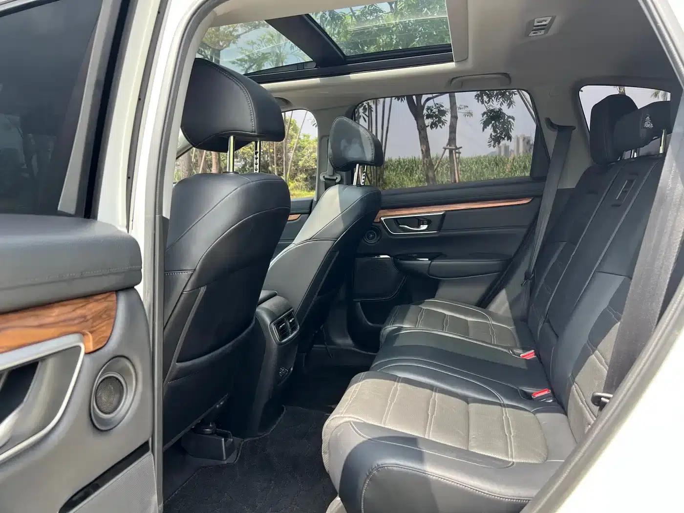 Honda CR-V 2019 Radiant Edition Plus 240TURBO CVT 2WD Fashion Edition (China VI Emission Standard) — миниатюра 9
