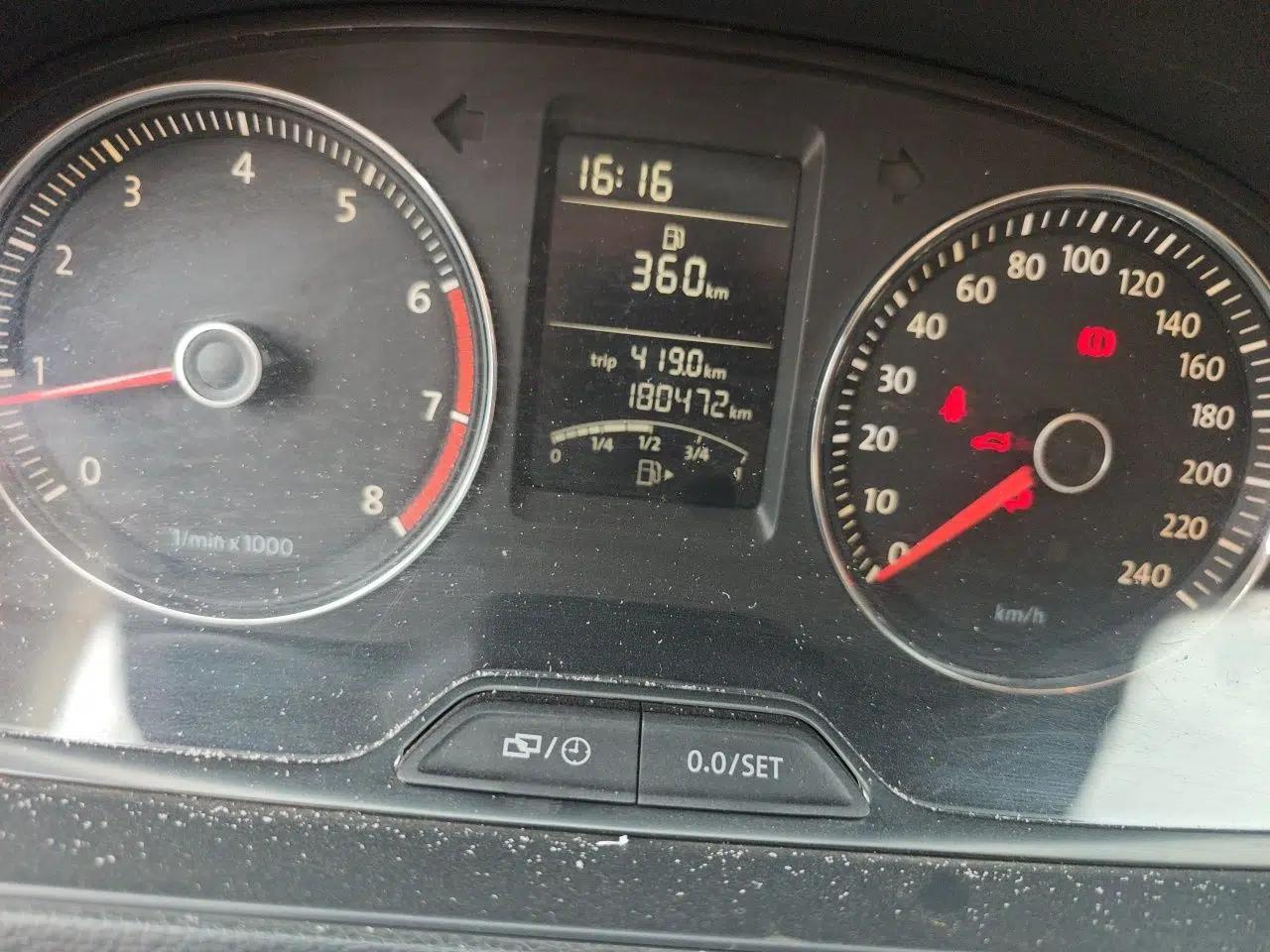 Volkswagen Lavida 2013 1.4TSI Manual Comfort Edition — миниатюра 11