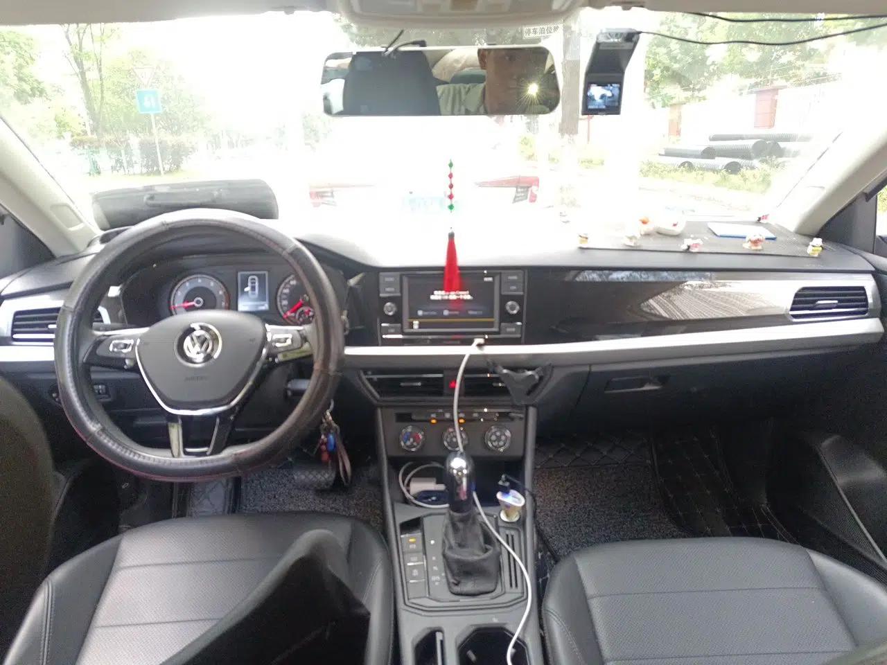 Volkswagen Lavida 2019 1.5L Automatic Comfort Edition China VI Standard — миниатюра 18