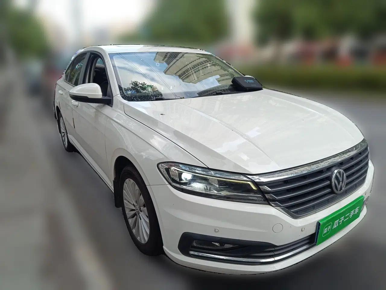 Volkswagen Lavida 2019 1.5L Automatic Comfort Edition China VI Standard — миниатюра 3
