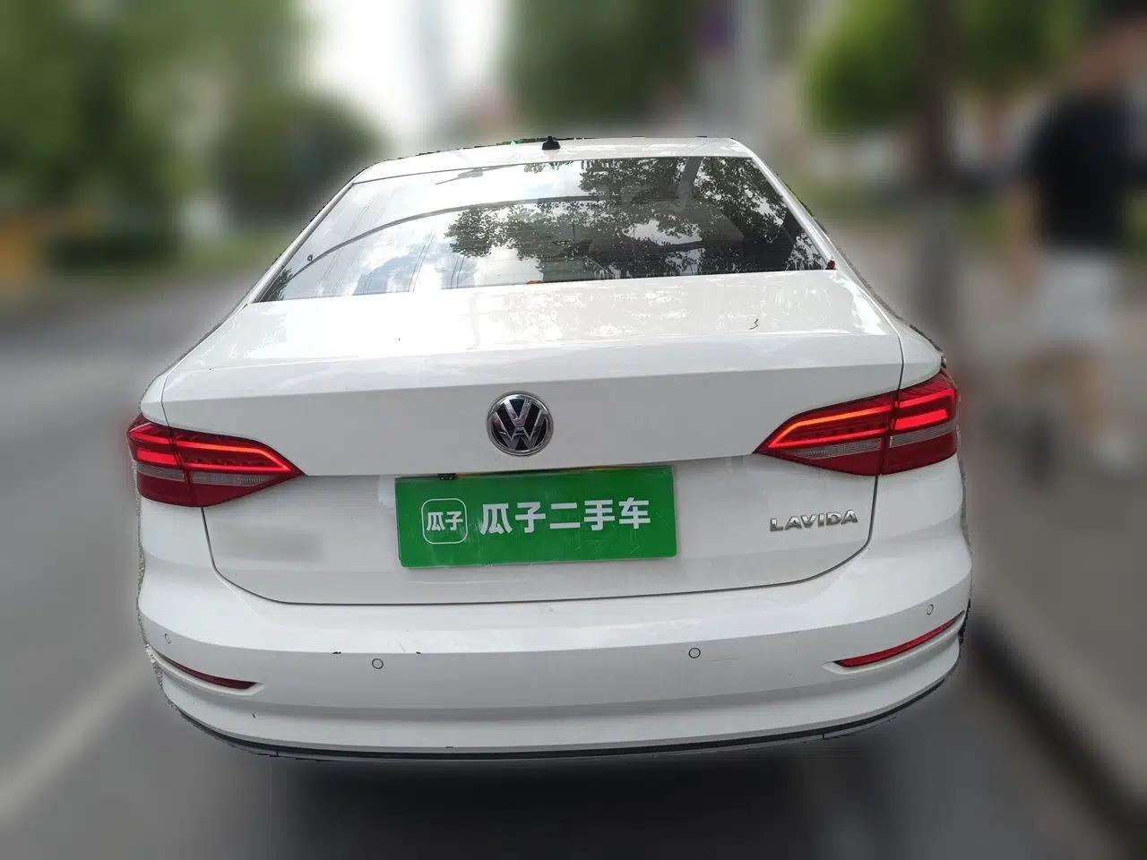 Volkswagen Lavida 2019 1.5L Automatic Comfort Edition China VI Standard — миниатюра 5